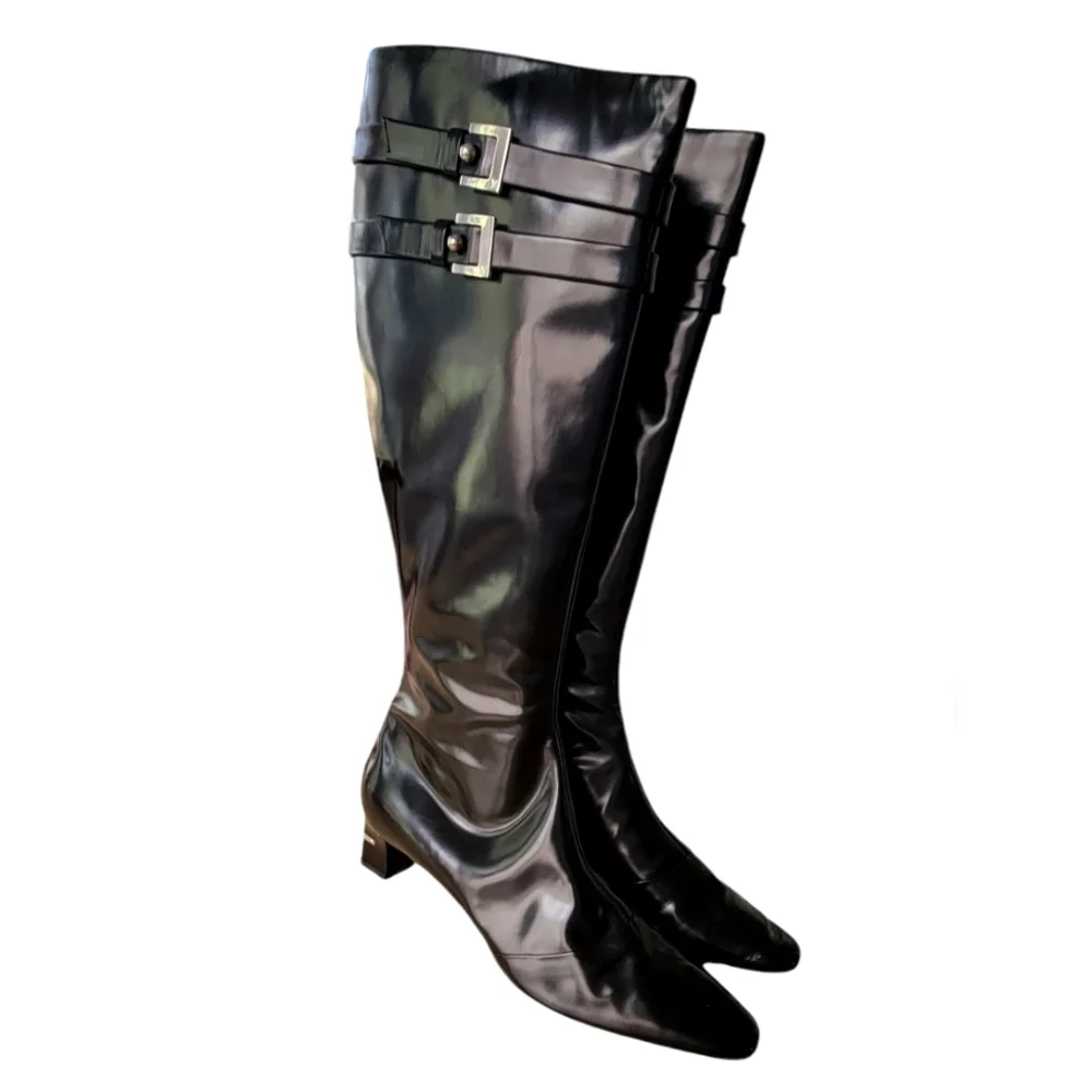 Louis Vuitton Black Patent Knee-High Heeled Boots with Buckle Straps - Picture 10 of 12